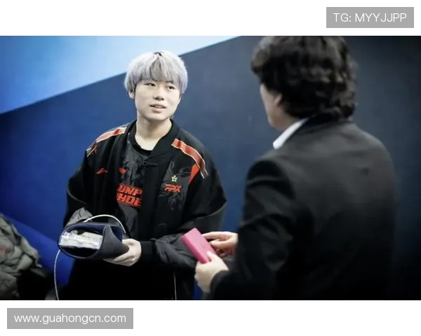 FPX战术引发热议电竞圈对英雄联盟战术选择的深度探讨与反思 FPX战术引发热议电竞圈对英雄联盟战术选择的深度探讨与反思