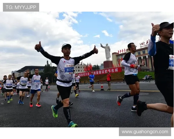 北京滑板队勇闯马拉松大满贯的奋斗与荣耀之路 北京滑板队勇闯马拉松大满贯的奋斗与荣耀之路
