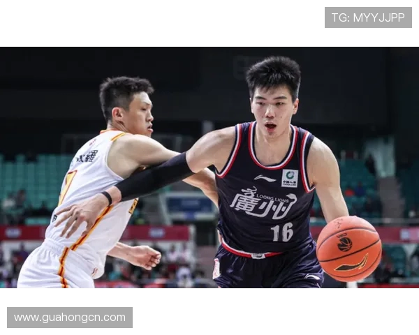 深圳篮球队逆袭之路联合会杯特别报道展现团队精神与拼搏历程 深圳篮球队逆袭之路联合会杯特别报道展现团队精神与拼搏历程