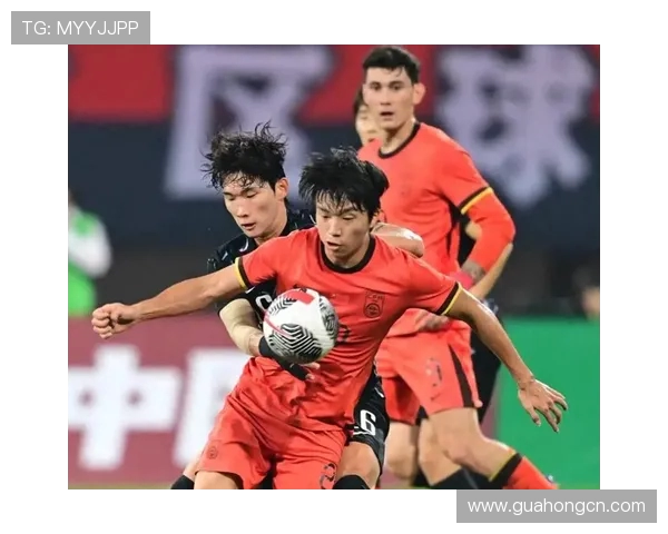 中国队迎战乌兹别克斯坦世预赛争夺世界杯入场券的关键之战