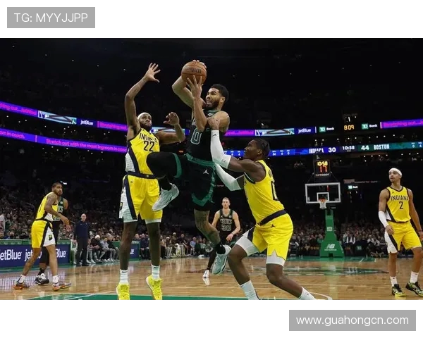 凯尔特人对决骑士22日精彩赛事前瞻与球员表现分析