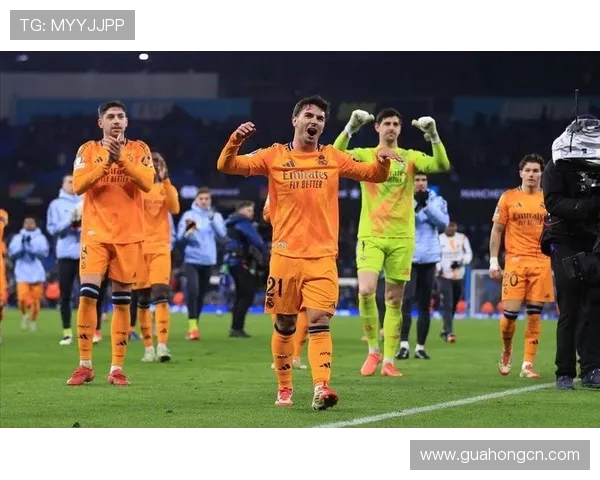 库尔图瓦:守护球门的铁血战士与足球界的传奇之路 库尔图瓦:守护球门的铁血战士与足球界的传奇之路