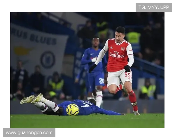 马丁内利的崛起之路:从青涩小将到足球巨星的华丽转身